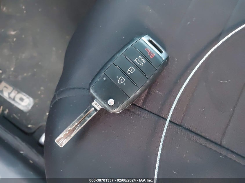 2014 KIA RIO LX - KNADM4A39E6418466