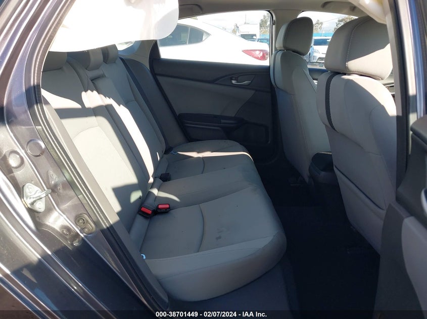VIN 2HGFC2F75JH501689 2018 HONDA CIVIC EX