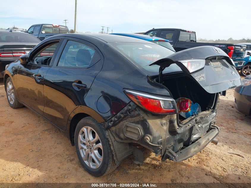 VIN 3MYDLBYV5HY159748 2017 TOYOTA YARIS IA