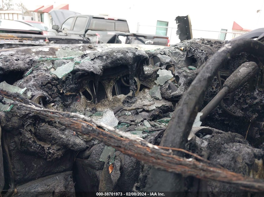 2019 Ram 3500 Big Horn Mega Cab 4X4 6'4 Box VIN: 3C63RRLL2KG609822 Lot: 38701973