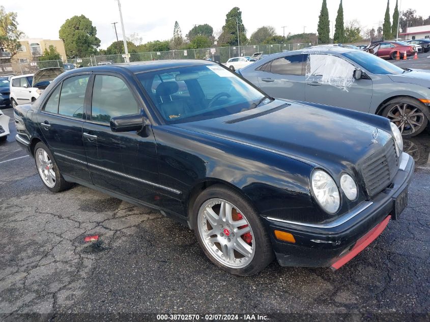 1999 Mercedes-Benz E 430 VIN: WDBJF70H6XA838490 Lot: 38702570