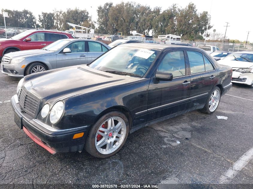 1999 Mercedes-Benz E 430 VIN: WDBJF70H6XA838490 Lot: 38702570