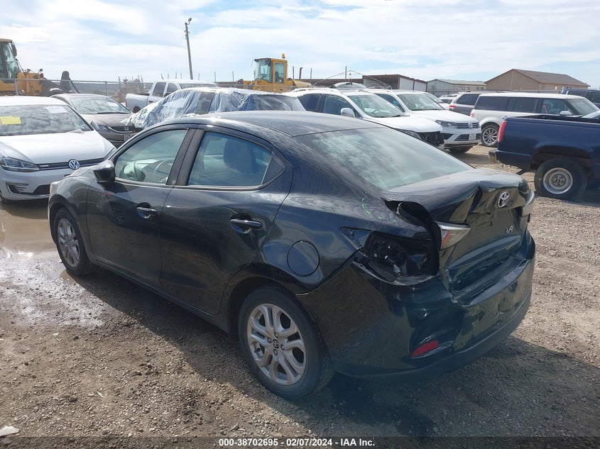 VIN 3MYDLBYV2HY190178 2017 TOYOTA YARIS IA