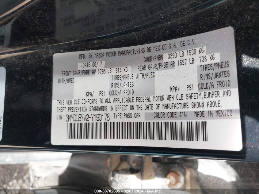 VIN 3MYDLBYV2HY190178 2017 TOYOTA YARIS IA