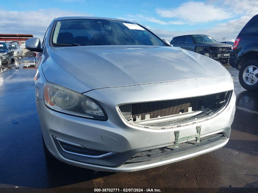 2014 Volvo S60 T5/T5 Platinum/T5 Premier/T5 Premier Plus VIN: YV1612FS2E1284271 Lot: 38702771