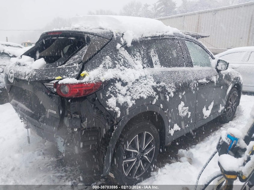VIN JM3KFBDM0J0463099 2018 MAZDA CX-5 GRAND TOURING