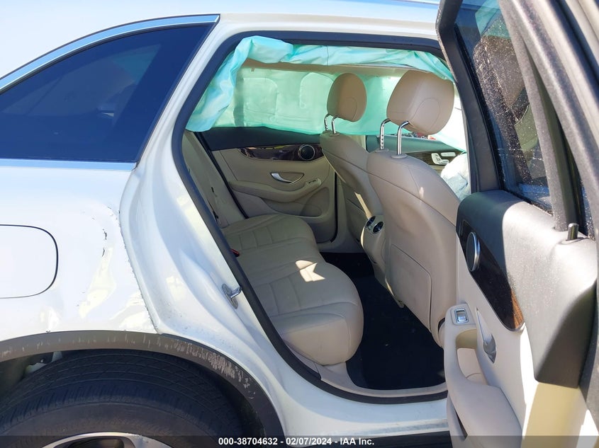 2019 MERCEDES-BENZ GLC 300 VIN: WDC0G4KB0KF501028