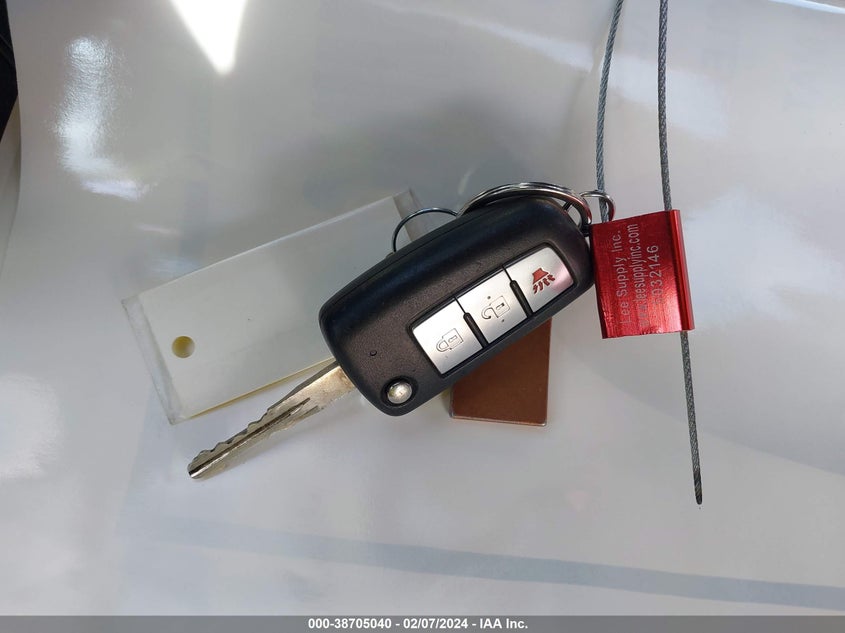 2016 NISSAN ROGUE S/SL/SV - KNMAT2MT4GP637650