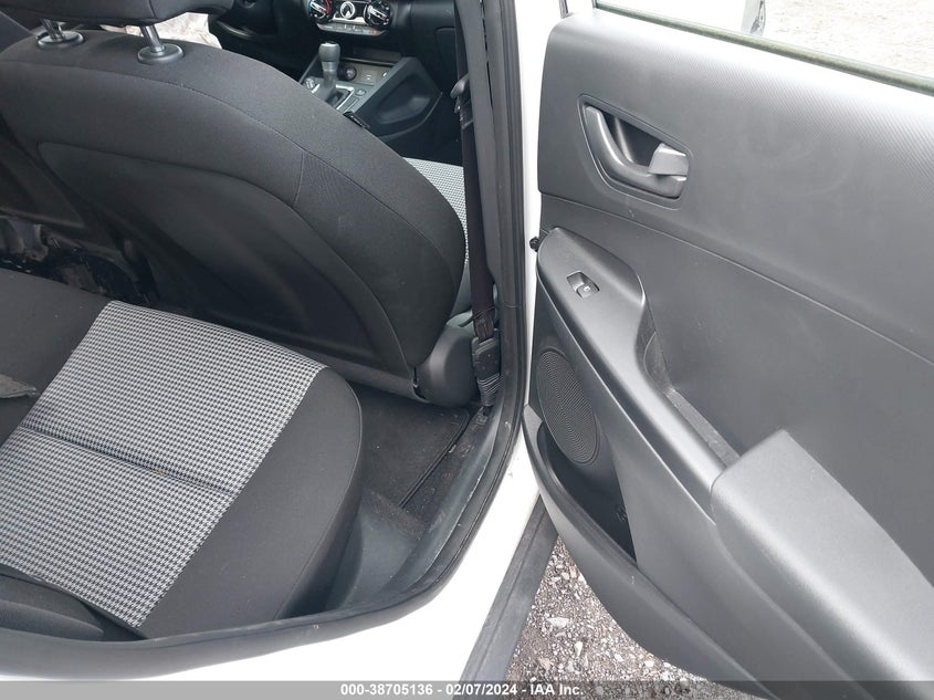 2022 HYUNDAI KONA SE - KM8K2CABXNU808629