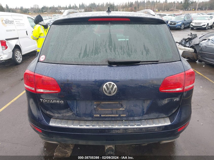 2013 VOLKSWAGEN TOUAREG VR6 SPORT - WVGEF9BP0DD002702