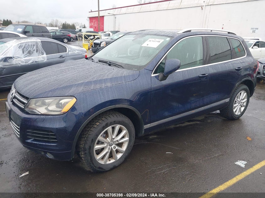 2013 VOLKSWAGEN TOUAREG VR6 SPORT - WVGEF9BP0DD002702