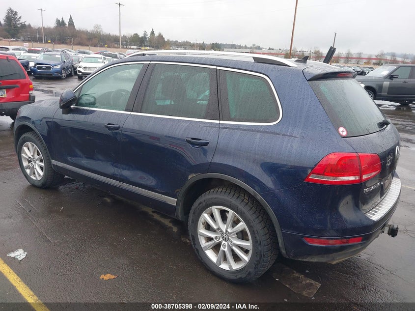 2013 VOLKSWAGEN TOUAREG VR6 SPORT - WVGEF9BP0DD002702