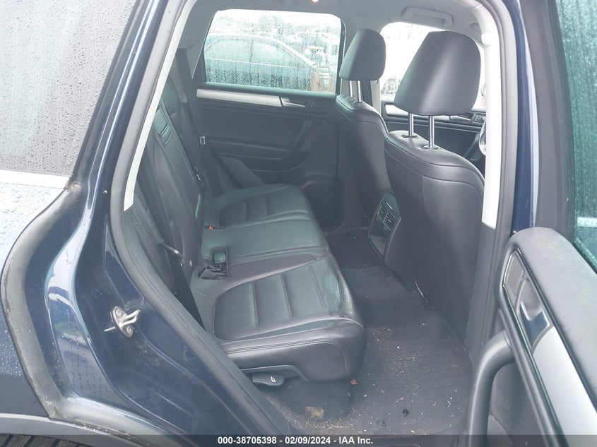 2013 VOLKSWAGEN TOUAREG VR6 SPORT - WVGEF9BP0DD002702