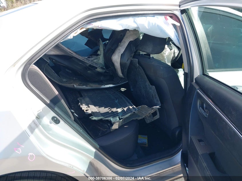 2019 TOYOTA COROLLA L/LE/XLE/SE/XSE - 5YFBURHE1KP869748