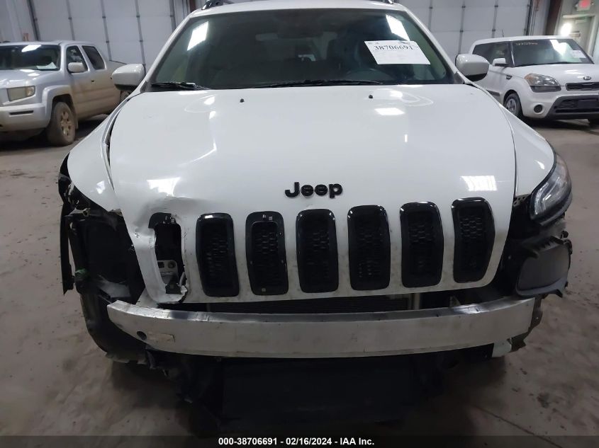 2018 Jeep Cherokee Latitude 4X4 VIN: 1C4PJMCB8JD509411 Lot: 38706691