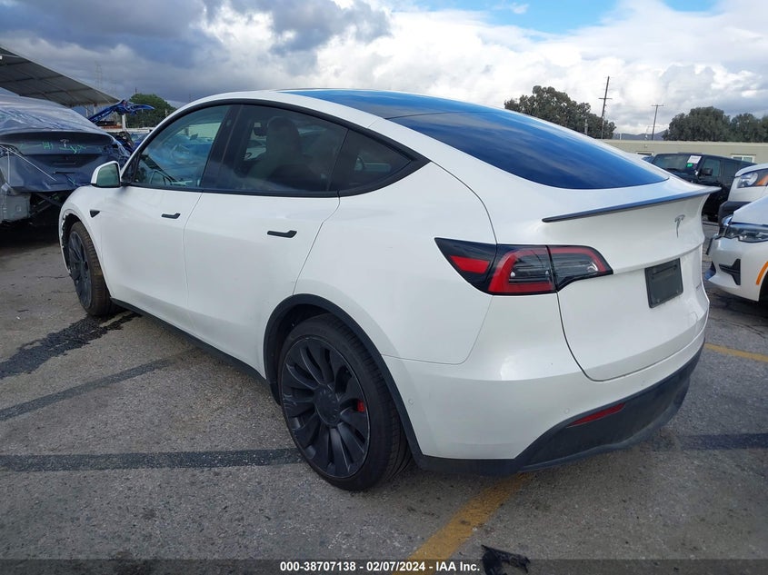 VIN 7SAYGDEF1NF324668 2022 TESLA MODEL Y PERFORMANCE DUAL MOTOR ALL-WHEEL DRIVE