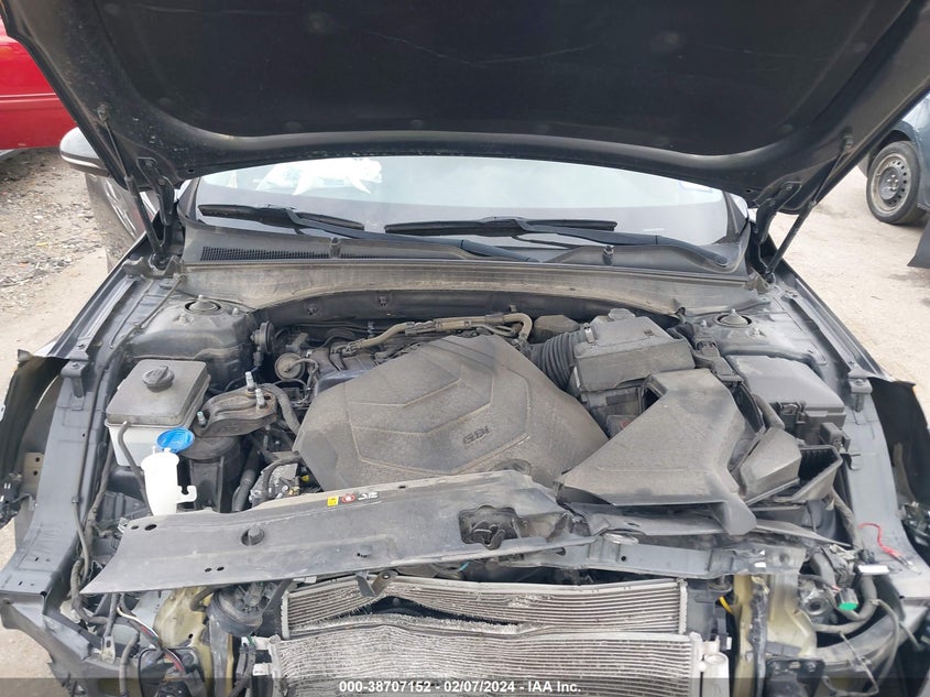 2018 KIA CADENZA PREMIUM KNALB4J17J5097219