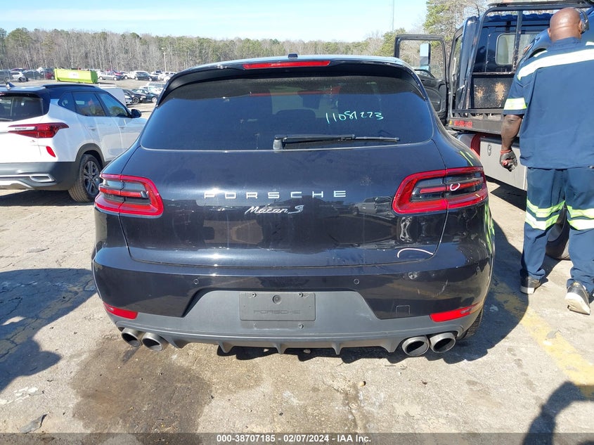 2018 PORSCHE MACAN S - WP1AB2A54JLB30429
