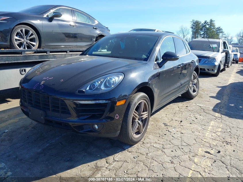 2018 PORSCHE MACAN S - WP1AB2A54JLB30429