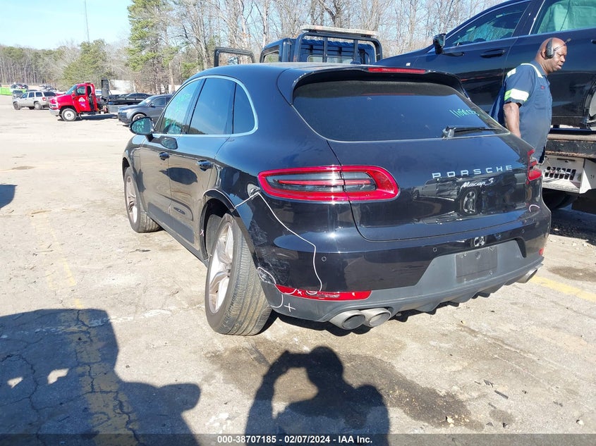 2018 PORSCHE MACAN S - WP1AB2A54JLB30429