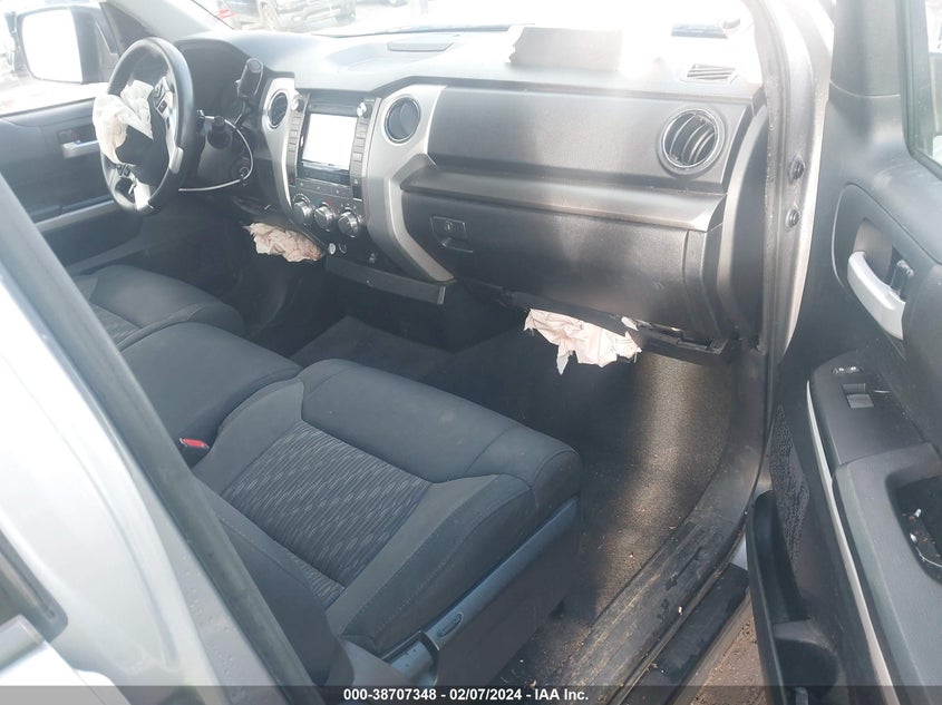 2018 TOYOTA TUNDRA VIN: 5TFRY5F11JX239899
