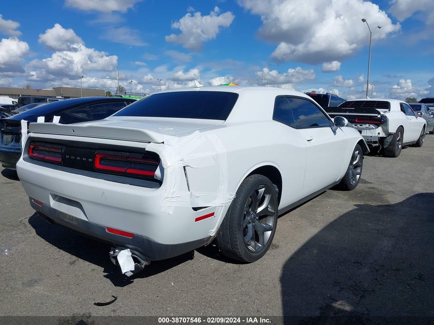VIN 2C3CDZAGXJH258187 2018 DODGE CHALLENGER SXT PLUS