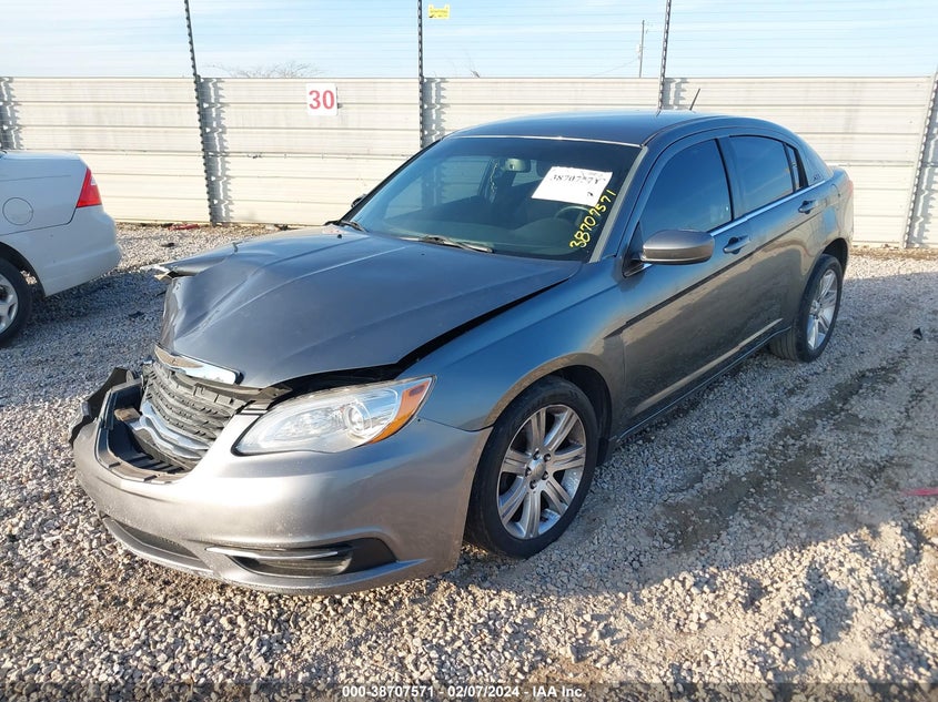 2013 CHRYSLER 200 TOURING - 1C3CCBBBXDN578277