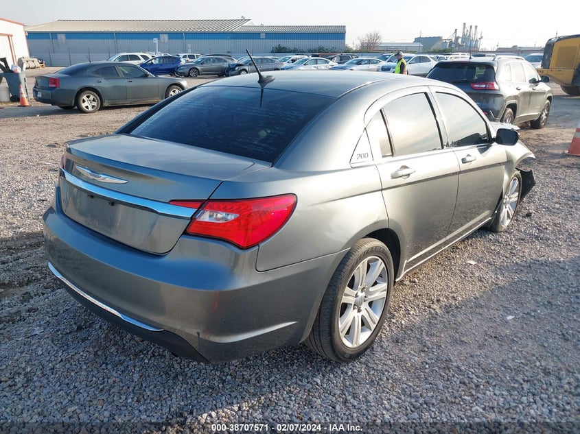2013 CHRYSLER 200 TOURING - 1C3CCBBBXDN578277