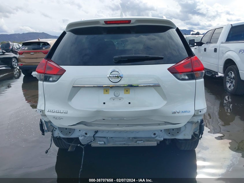 2018 NISSAN ROGUE SV - KNMAT2MV0JP514226