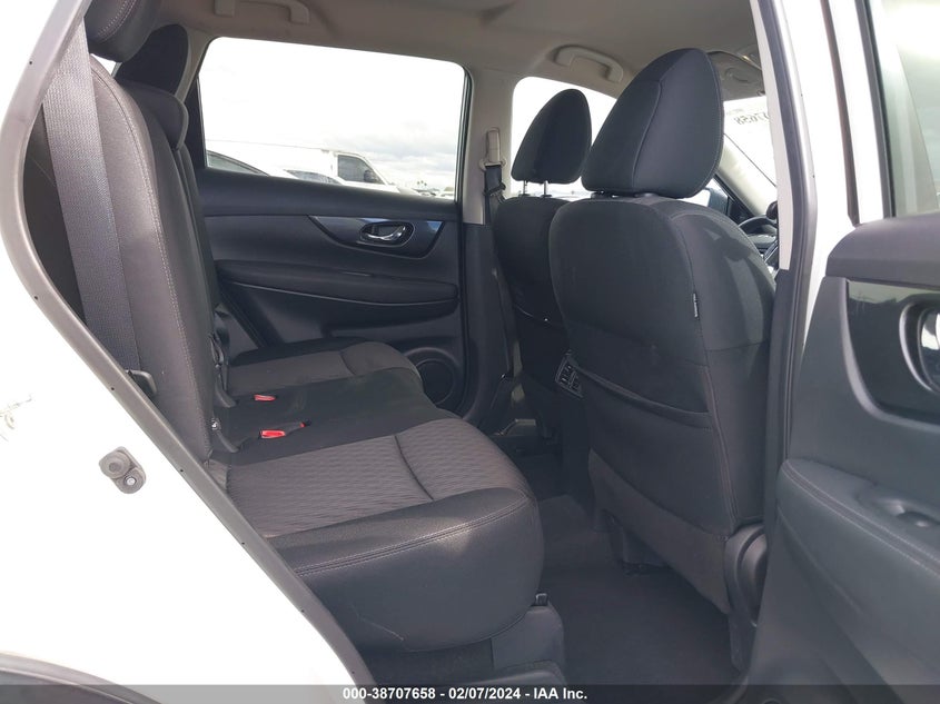 2018 NISSAN ROGUE SV - KNMAT2MV0JP514226