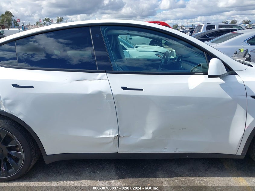 VIN 7SAYGAEE7PF713551 2023 TESLA MODEL Y AWD/LONG RANGE DUAL MOTOR ALL-WHEEL DRIVE