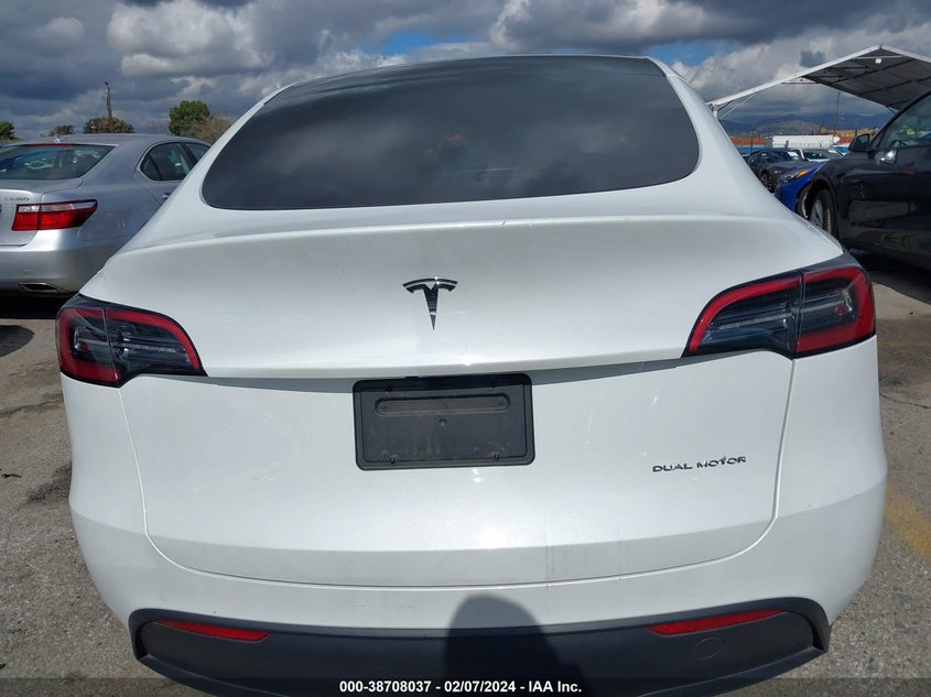 VIN 7SAYGAEE7PF713551 2023 TESLA MODEL Y AWD/LONG RANGE DUAL MOTOR ALL-WHEEL DRIVE