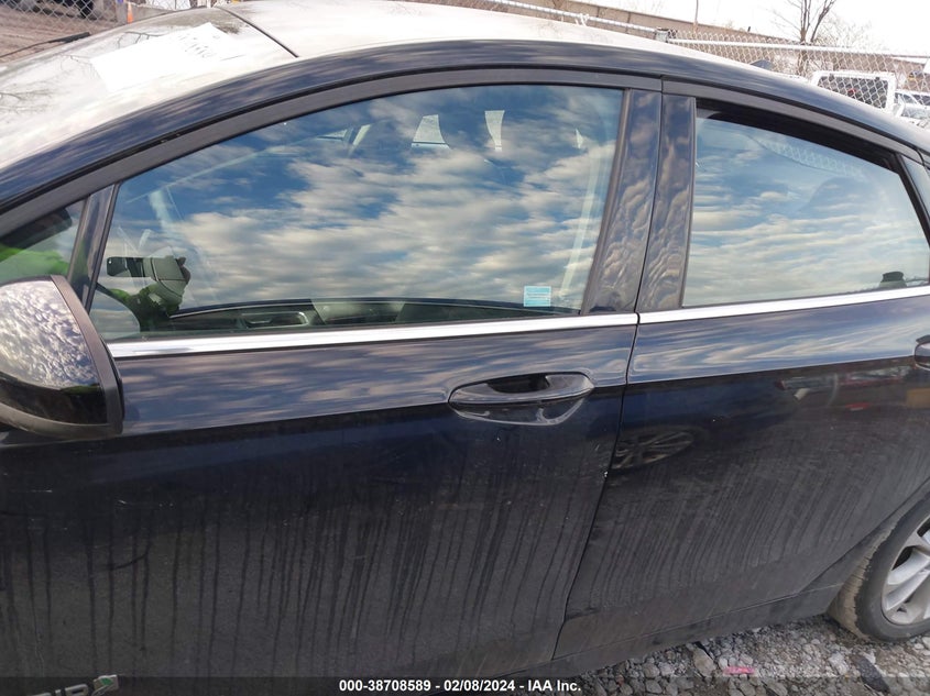 2019 FORD FUSION HYBRID SE VIN: 3FA6P0LU7KR210558