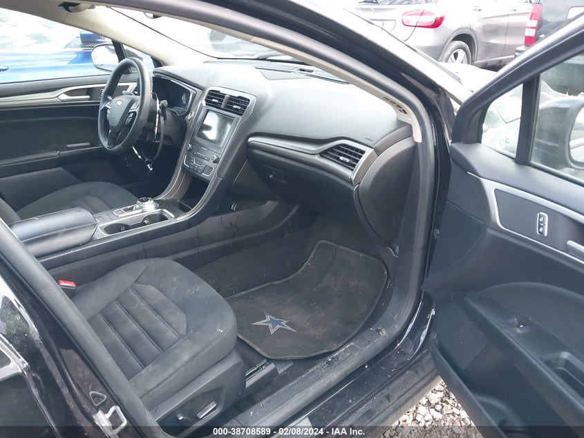 2019 FORD FUSION HYBRID SE VIN: 3FA6P0LU7KR210558