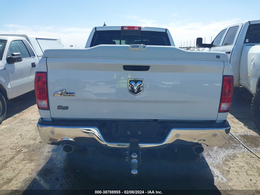 2019 RAM 1500 CLASSIC SLT - 1C6RR6TT7KS712185