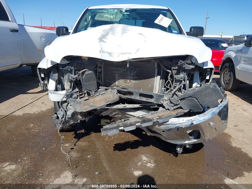 2019 RAM 1500 CLASSIC SLT - 1C6RR6TT7KS712185