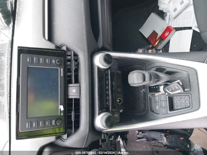 2022 TOYOTA RAV4 LE - 2T3H1RFV1NW215929