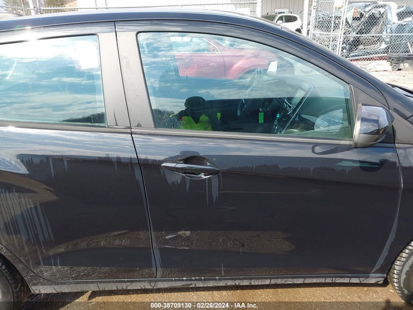 2017 CHEVROLET SPARK 1LT CVT - KL8CD6SAXHC813438