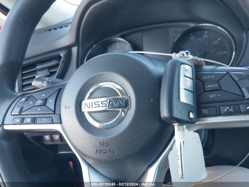 2017 NISSAN ROGUE S - 5N1AT2MT8HC871178