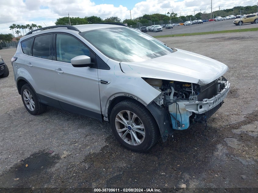 FORD ESCAPE SE 2018