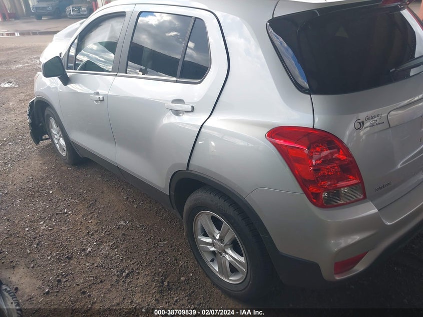 VIN 3GNCJKSB3LL199015 2020 CHEVROLET TRAX LS