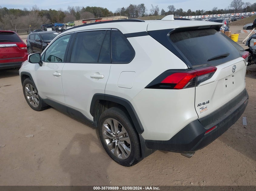 2021 TOYOTA RAV4 XLE PREMIUM - 2T3A1RFV3MW205256