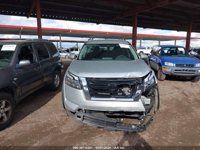 2024 NISSAN PATHFINDER SV FWD - 5N1DR3BA0RC223516