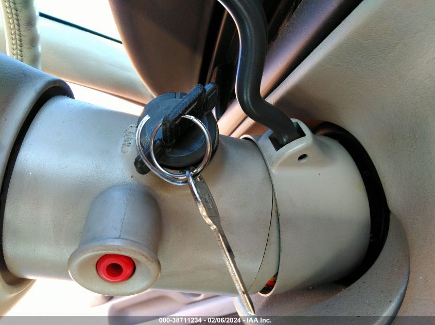 1998 Cadillac Deville D'elegance VIN: 1G6KE54Y7WU734582 Lot: 38711234