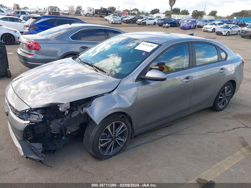 VIN 3KPF24AD6PE519939 2023 KIA FORTE LXS