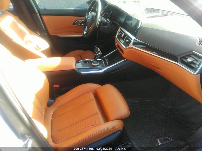 VIN WBA5P9C0XNFL74635 2022 BMW 3 SERIES