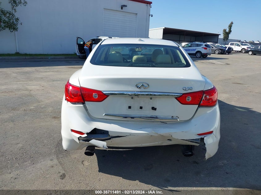 2017 INFINITI Q50 PREMIUM/SPORT/SE - JN1EV7AP8HM742665