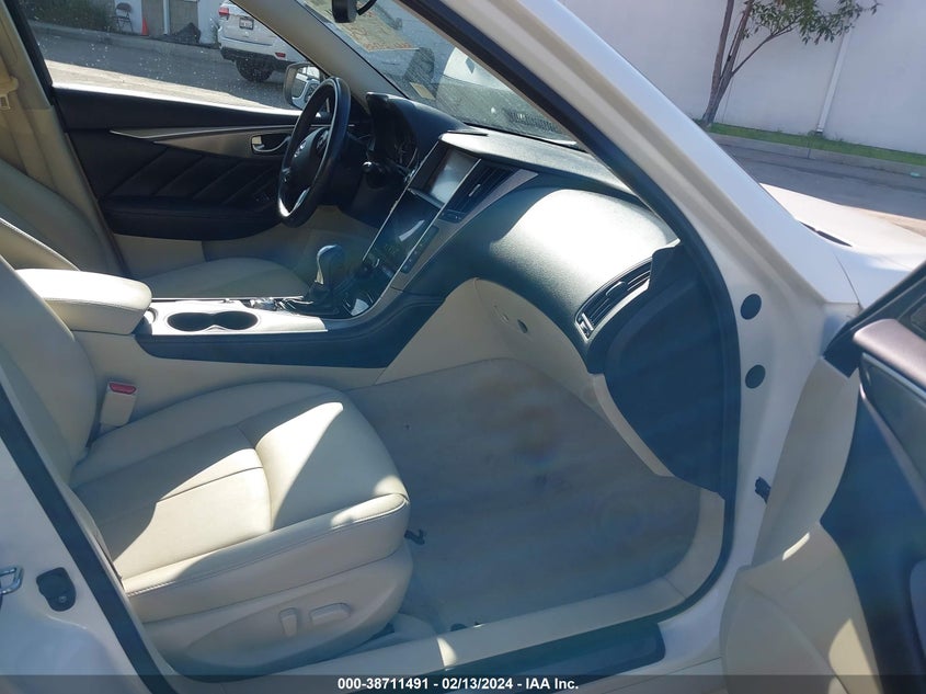 2017 INFINITI Q50 PREMIUM/SPORT/SE - JN1EV7AP8HM742665