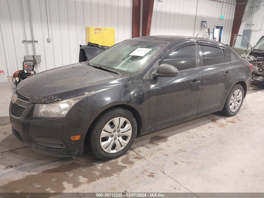 2014 CHEVROLET CRUZE LS MANUAL VIN: 1G1PB5SH8E7471412
