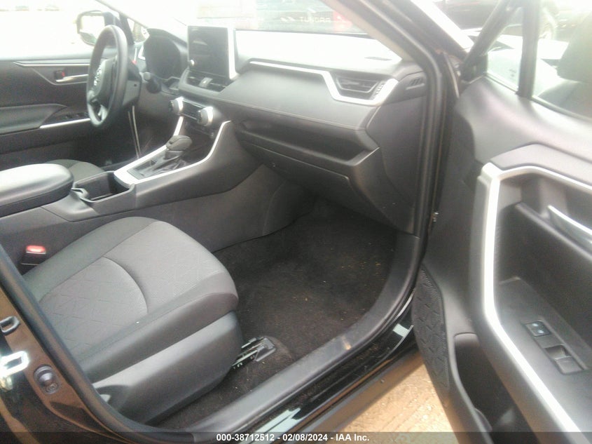 VIN 2T3W1RFV9PW279940 2023 TOYOTA RAV4 XLE
